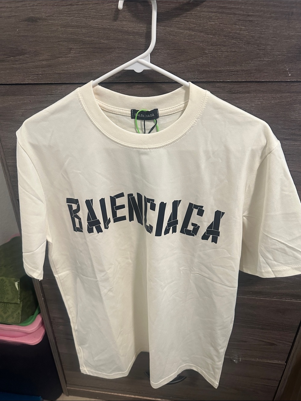 Men’s Cream Short-Sleeve Tee size M